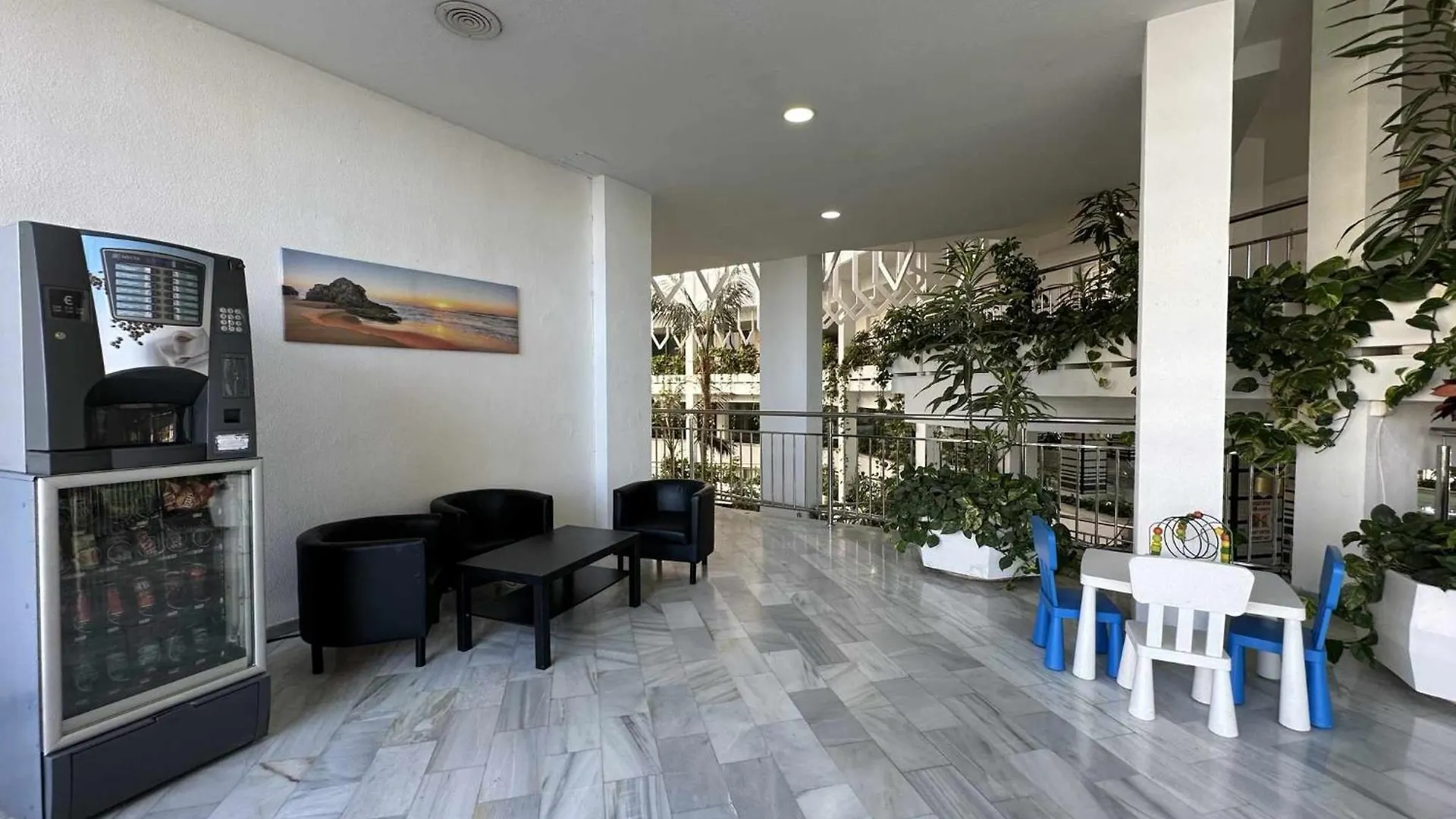 Luxury Frontal Al Mar Benalbeach Benalmadena 0*,  Spain