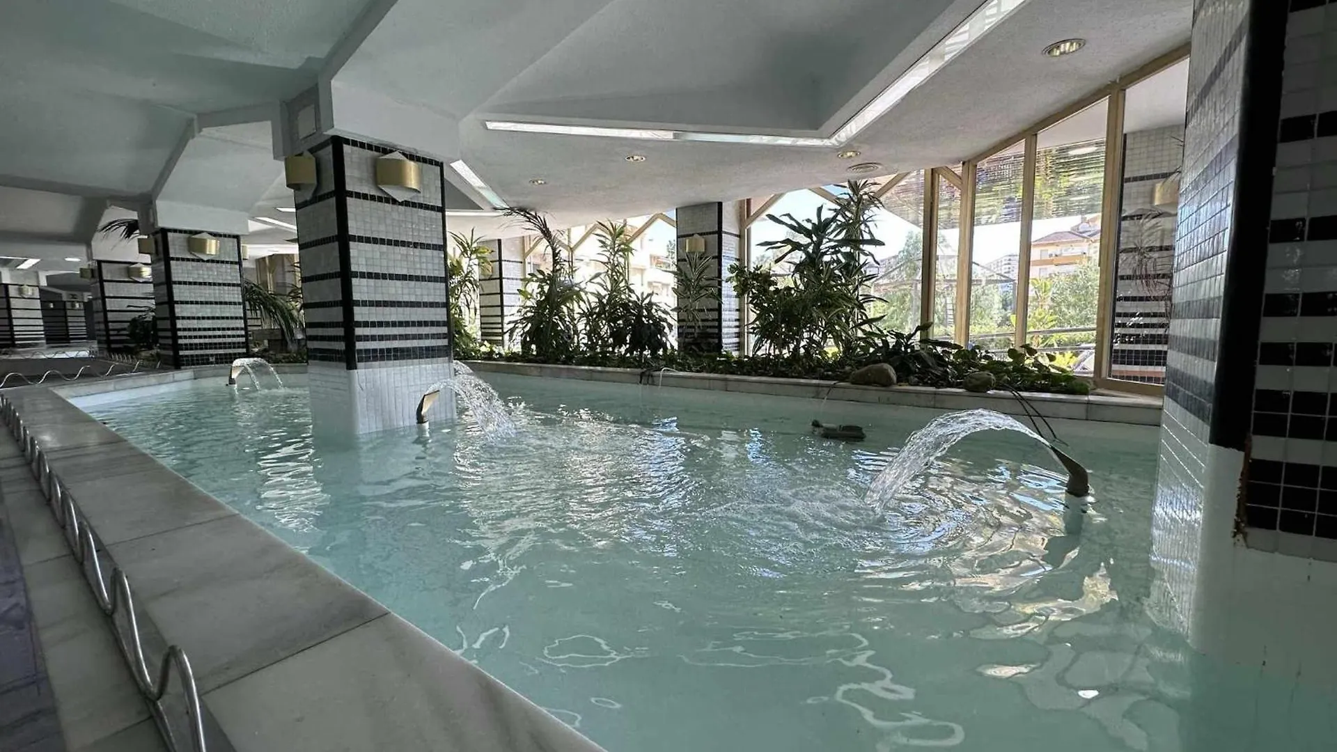 Apartment Luxury Frontal Al Mar Benalbeach Benalmadena Spain