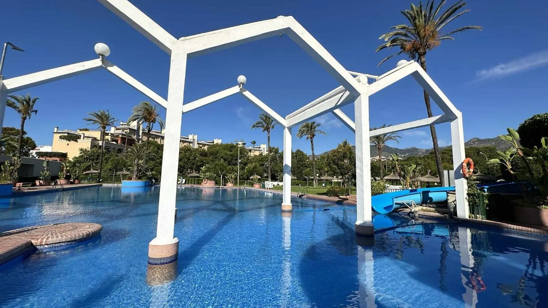 Luxury Frontal Al Mar Benalbeach Benalmádena Apartamento